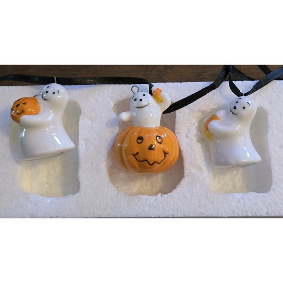 Longaberger Happy Halloween Tie-On Set Ghosts 2005 New in Box - Picture 1 of 6